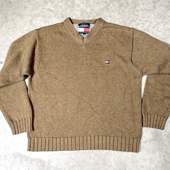 Vintage Tommy Hilfiger Heavy Cotton V-Neck pullover sweater Large - Picture 9 of 9